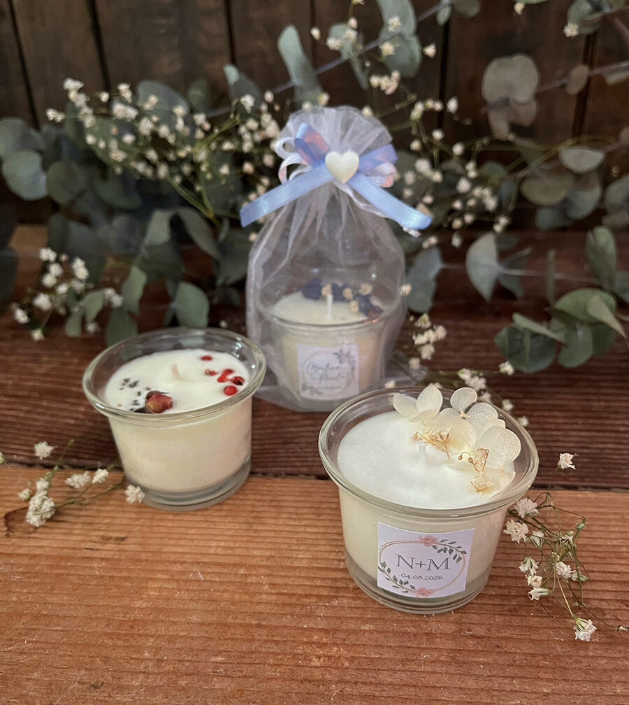Segnaposto in cera di soia “Bloom” – candela botanica matrimonio - immagine 4