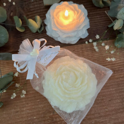 Segnaposto in cera di soia “Joanna” – candela peonia matrimonio