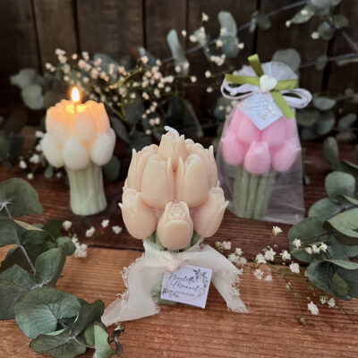 Segnaposto candela in cera di soia “Cordelia” – bouquet di tulipani profumato matrimonio